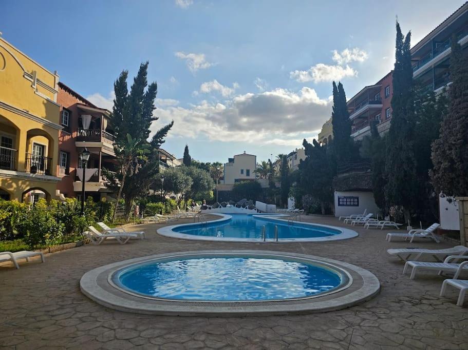 Paraiso Del Camello Parking Y Terrazs Privada San Miguel de Abona Luaran gambar